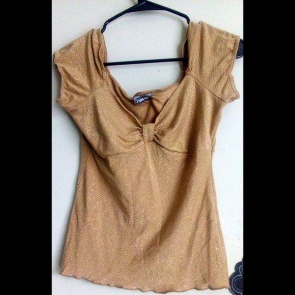 Tops | Listing Gold Metallic Thread Cap Sleeve Sweetheart Bust Top ...